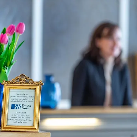 Готель Ambasciatori 4*