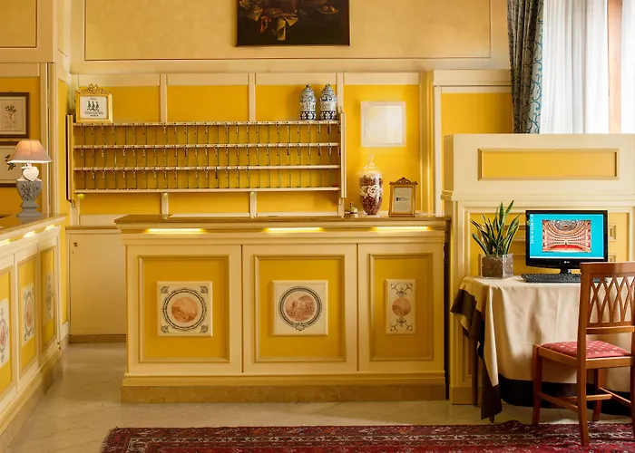 オテル アンバシアトリ 4*