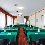 Ambasciatori Szálloda 4*