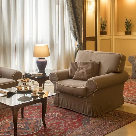 Ambasciatori מלון 4*