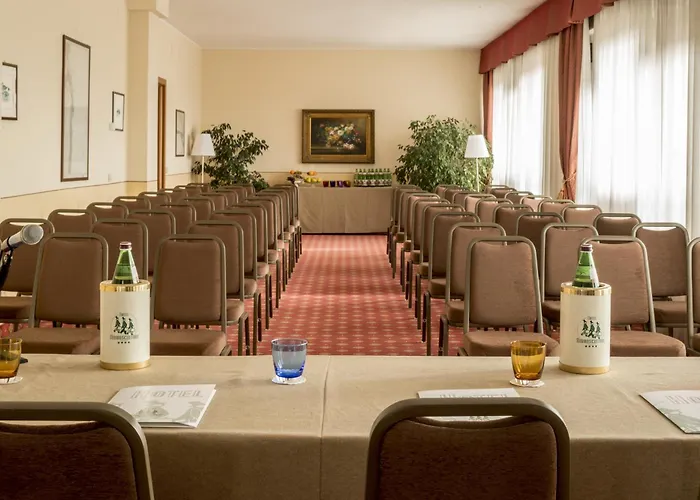 Ambasciatori Szálloda 4*